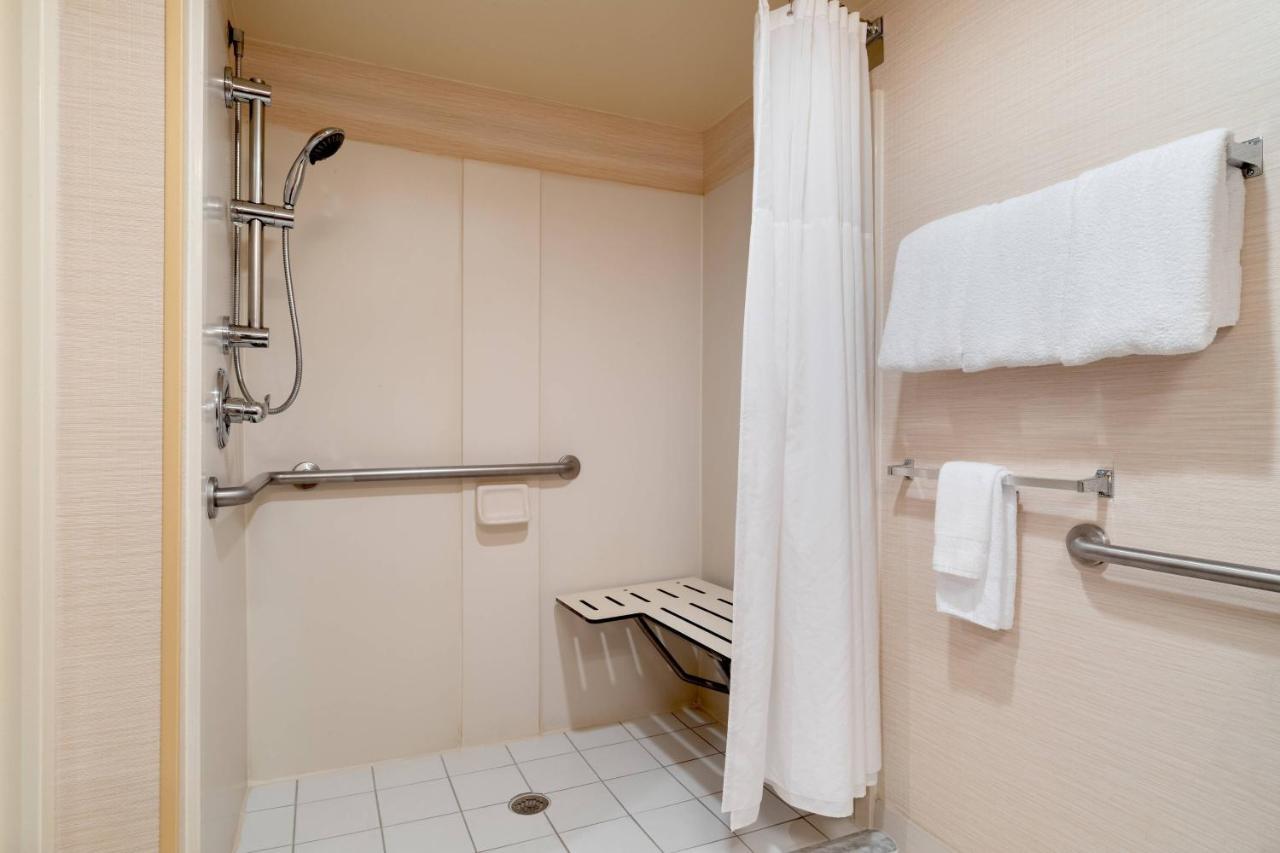 Fairfield By Marriott Hotel